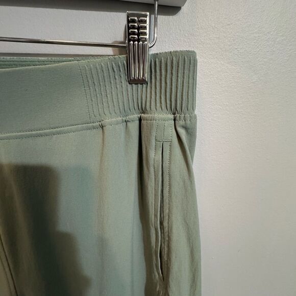 Lululemon Stretch Woven Wide Leg Pant - Picture 3 of 10